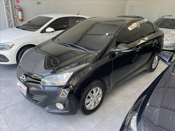 HYUNDAI HB20S 1.6 COMFORT PLUS 16V FLEX 4P AUTOMÁTICO